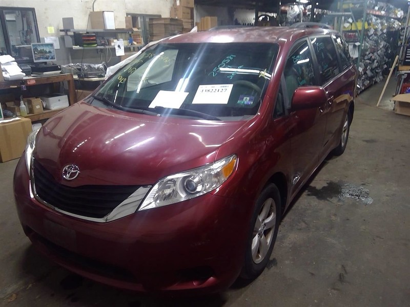 Windshield Wiper Motor Fits 11-14 SIENNA 1730744