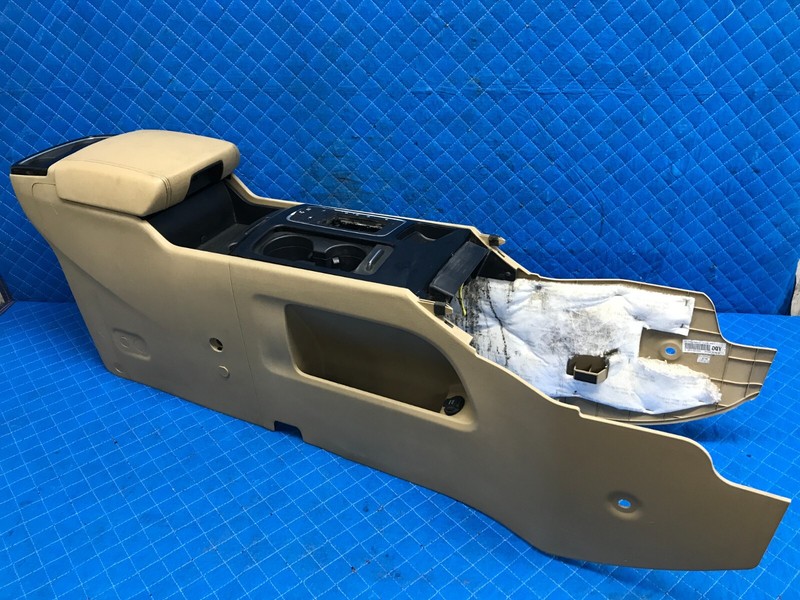 * 2015-18 KIA SEDONA Front Center Floor Console Beige Cup Holder Shifter Bezel