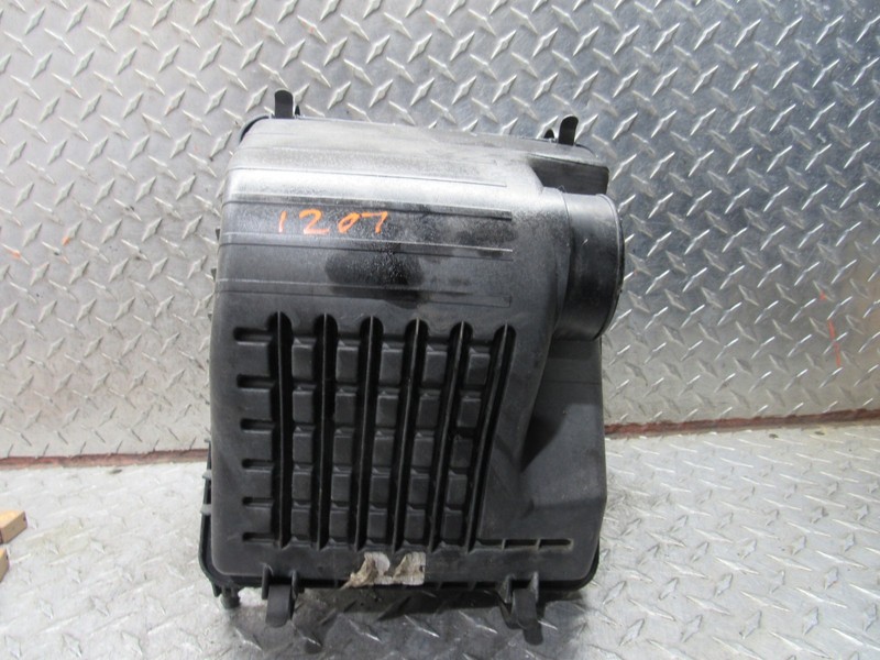 11 12 13 14 HYUNDAI SONATA AIR INTAKE CLEANER FILTER BOX VIN C( 8 TH, DIGIT)2.4L