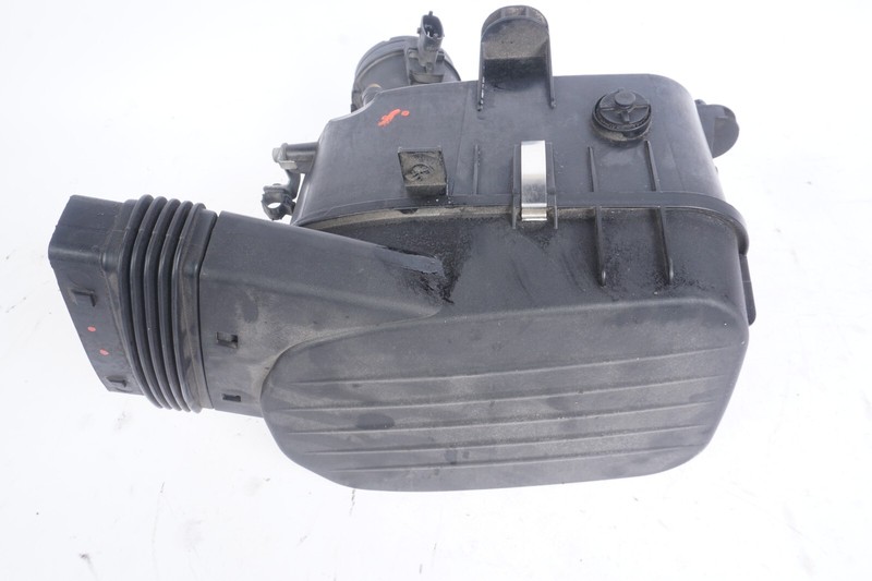 2014-2019 Maserati Ghibli3.0L Air Cleaner Filter Box Left Driver Side OEM