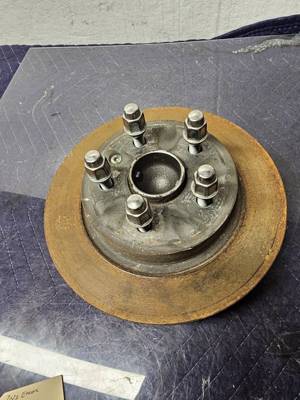 16-21 BUICK ENCORE - FWD REAR LEFT DRIVER WHEEL SPINDLE KNUCKLE W/ HUB OEM