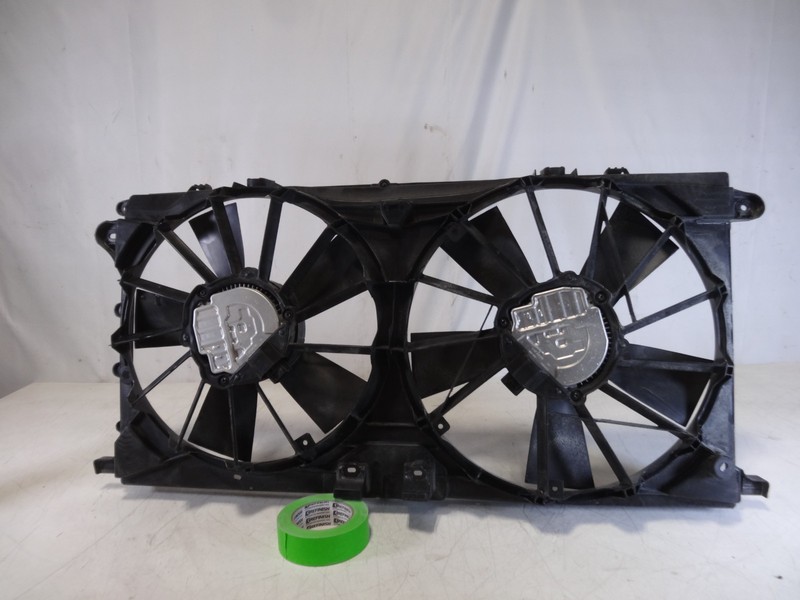 2017-2020 Ford F150 Front Radiator Fan Assembly Nice Oem