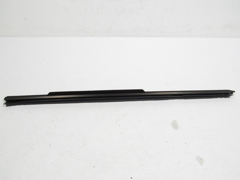 99-04 Ford Mustang GT 1999 Convertible Right Door Inner Molding Trim ;
