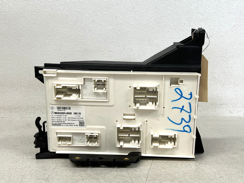 ⭐2014-2019 MERCEDES CLA250 BODY BCM FUSE RELAY JUNCTION BOX MODULE OEM LOT2739