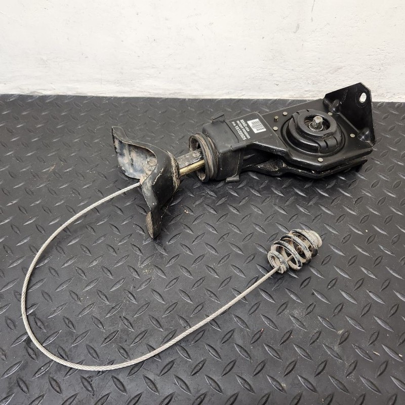 03-19 Chevrolet Silverado 2500 Spare Wheel Carrier OEM 19371173