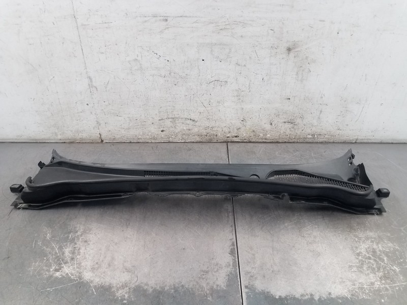 2010 Subaru WRX STi Windshield Cowl #7397 E4