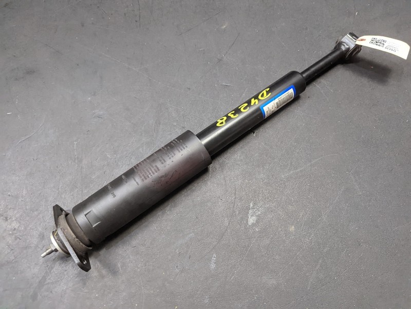 Rear Right Left Shock Absorber 2016 Dodge Charger 68072161AD 2012-2018 2019 2020