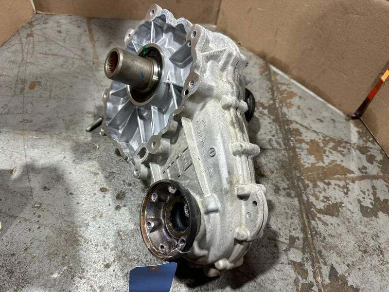 2014-2022 JEEP GRAND CHEROKEE 3.6L AUTOMATIC TRANSMISSION TRANSFER CASE 38K OEM