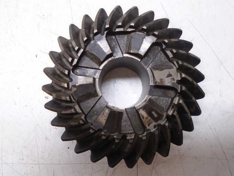 CA2a Mercury 43-42934 OEM Alpha Drive Lower Unit 28T Reverse Gear 43-824109A1