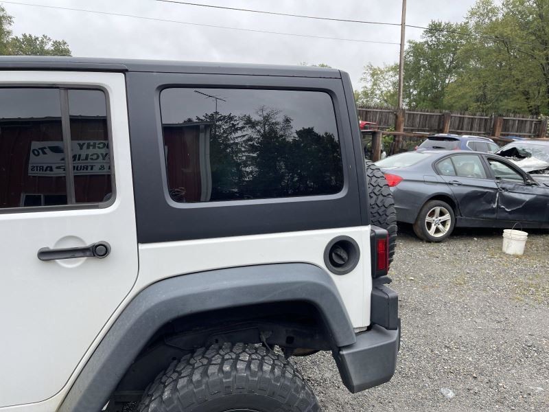 2007-2018 JEEP WRANGLER LEFT QUARTER PANEL WHITE PC: PW7 50K 49140
