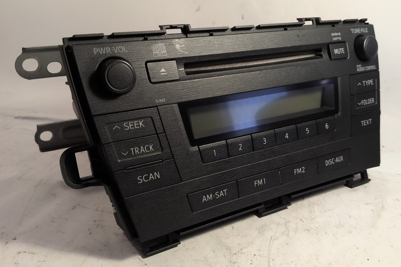 2010 2011 TOYOTA PRIUS RADIO RECEIVER AM FM CD PLAYER OEM 8612047290 OEM