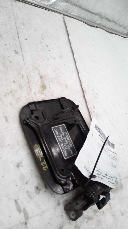 2011 INFINITI M37 Fuel Filler Door Purple OEM Used 3277679 144K Miles
