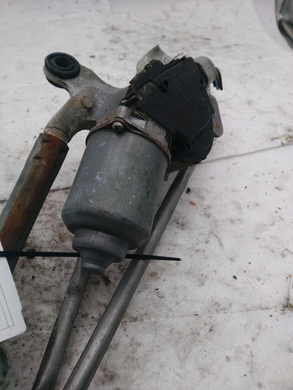 Used Windshield Wiper Motor fits: 2008 Suzuki Sx4 includes linkage Grade B
