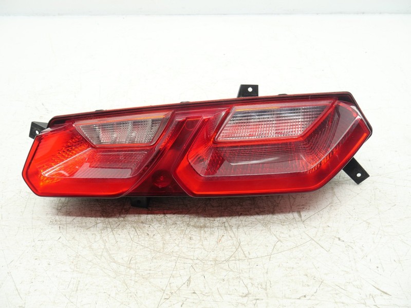 2014-2019 Chevrolet Corvette C7 Right Tail Light Brake Lamp RH 23170470