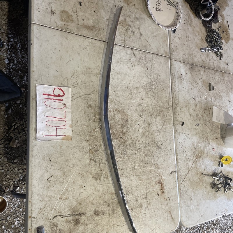 2006 - 2011 CADILLAC DTS CHROME TRIM HOOD 15807567