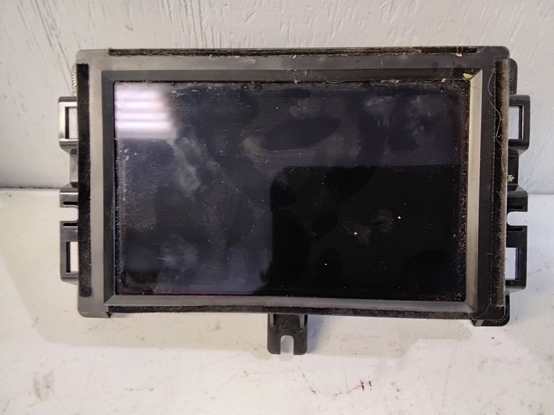 2018 Jeep GRAND CHEROKEE Radio Display And Receiver 7" Screen w/SiriusXM