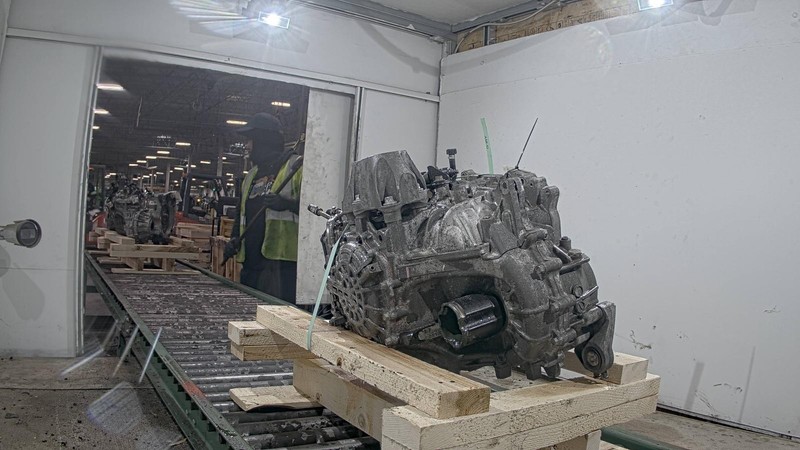 Used Automatic Transmission Assembly fits: 2015 Dodge Dart AT 2.4L ID 68197729 G