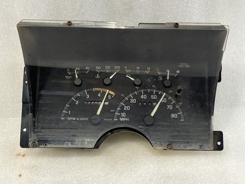 1994 CHEVROLET 3500 PICKUP SPEEDOMETER WITH TACHOMETER 222K MILES 16193715