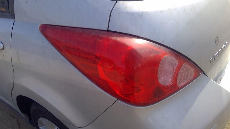 Tail Light Assembly NISSAN VERSA Left 07 08 09 10 11 12