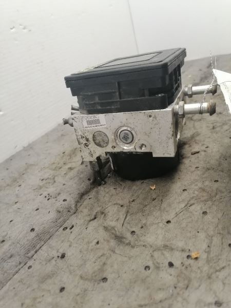Anti-Lock Brake Part Assembly CVT Hatchback Note Fits 14-19 VERSA 1079328