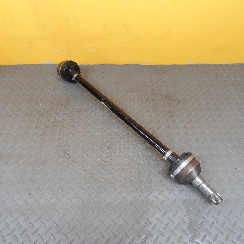 2023-2024 VOLVO XC90 REAR LEFT / RIGHT SIDE SEMI AXLE 32336183