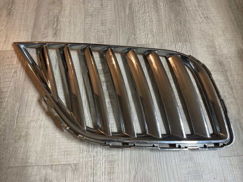 2011 - 2015 Lincoln MKX Right Grille Chrome SUV OE BA138150AC Upper 2012 2013 RH