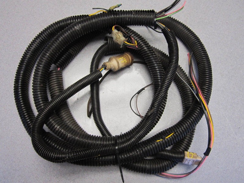 OMC Cobra 4.3L V6 Engine to Dash Wire Harness 17'