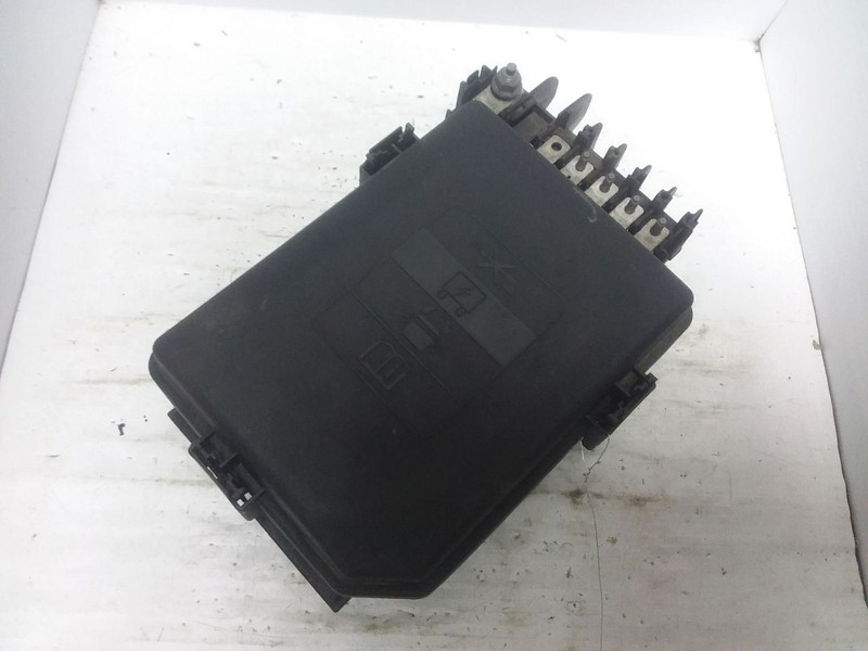 Fuse Junction Box Engine Fits 18-22 EQUINOX 1758440