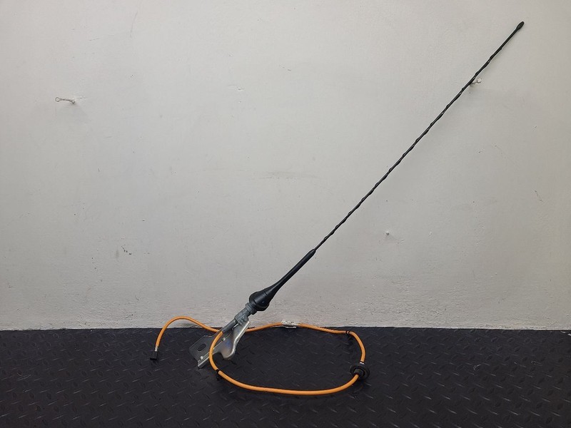 15-23 Ford Transit Models Radio Antenna W/ Mast Assembly OEM CK4Z-18A984-D