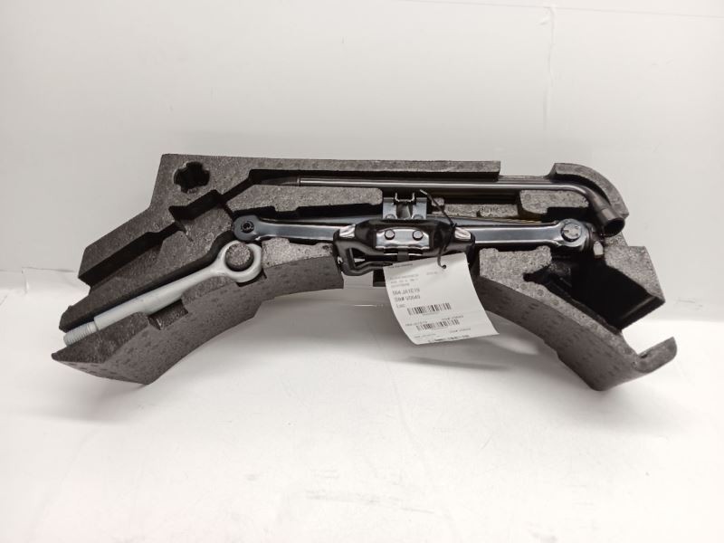 Jaguar XE Jack Tool Kit Emergency Floor Lift GX7317080AB