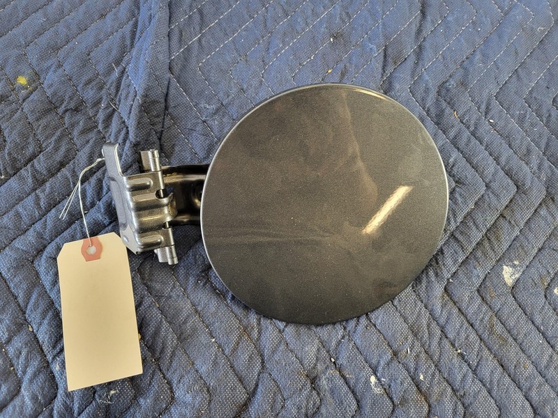 Used Oem Lexus Gas Fuel Tank Filler Door Lid for 2019-2022 UX 200 2.0L FWD