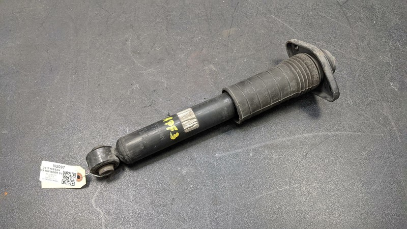 Rear Left Right Strut Shock Absorber 2017 Nissan Pathfinder E6210-9NF0A 16-2019