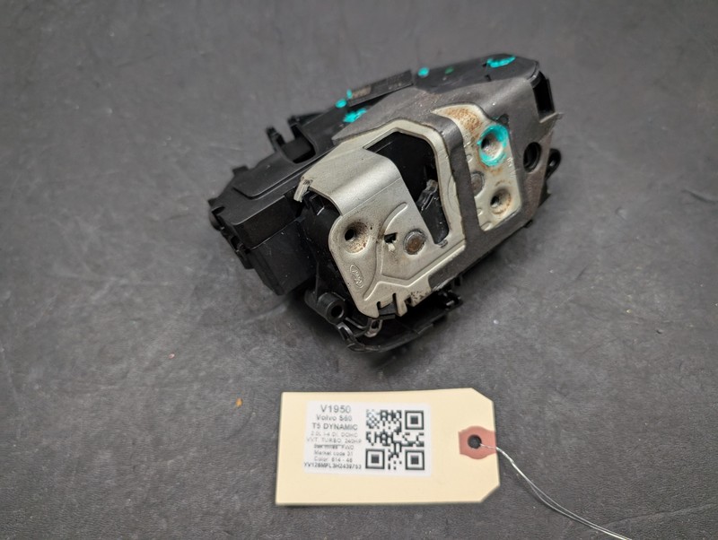Front Right Door Lock Latch 2017 Volvo S60 31301739 2014 2015 2016 2018