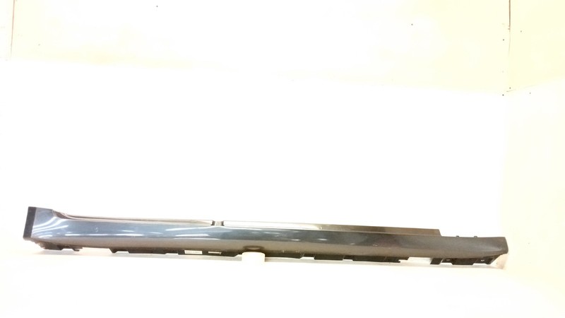 09-15 BMW F01 750i 740i ROCKER PANEL COVER MOLDING PASSENGER RIGHT OEM 071625