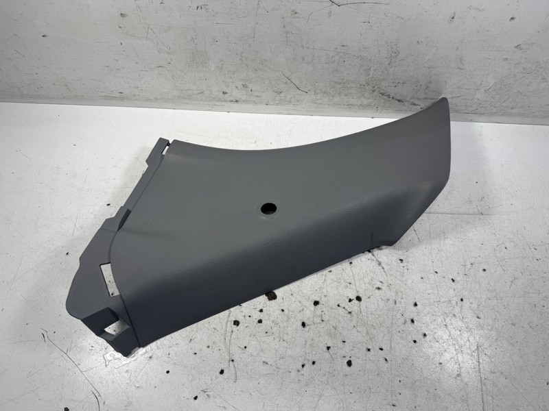 02-04 Honda CR-V Right Upper Quarter Pillar Gray 84131-S9A-003 OEM