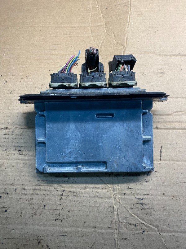 2004 Ford Explorer 4.0LEngine Control ECU Computer 4u7a-12a650-DDB AA5524 DG