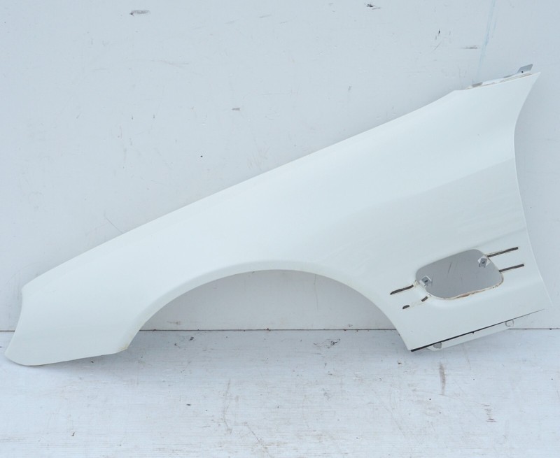 03 - 08 Mercedes SL500 r320 Front Fender Left Driver Side OEM