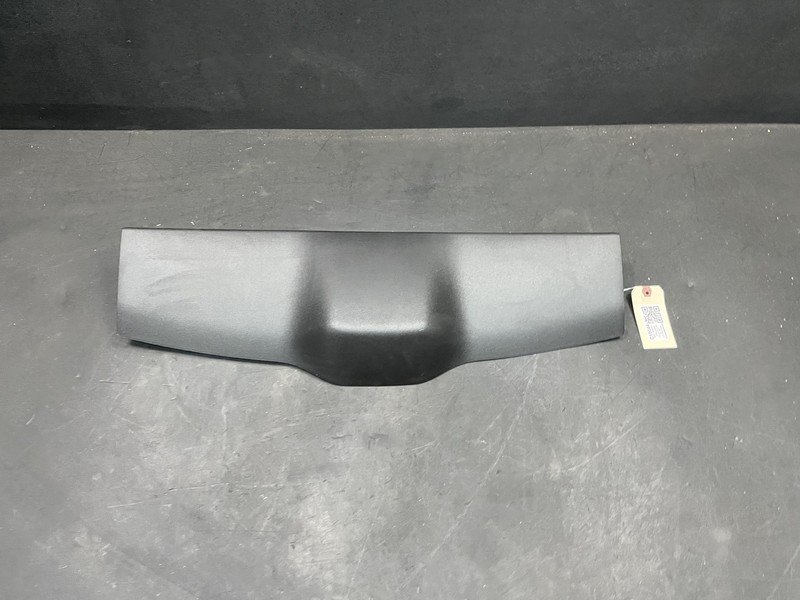 Rear Tailgate Upper Trim Panel 2021 Cadillac XT4 84611895 2019 2020 2022 2023