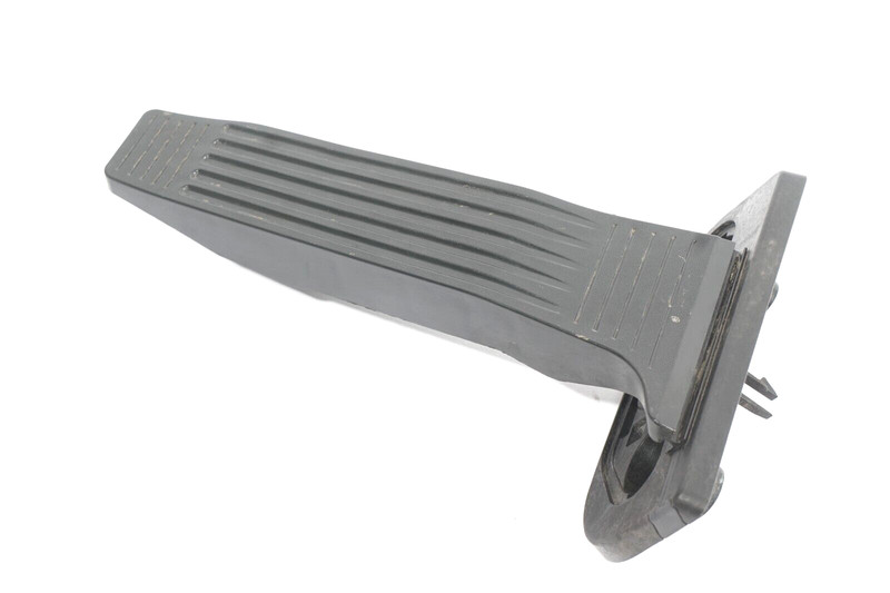 2021-2024 TOYOTA SIENNA PLATINUM GAS PEDAL OEM