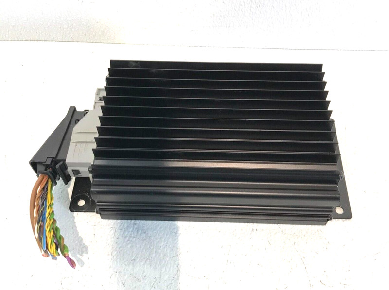 96-98 Mercedes W210 E300 E320 E430 Bose Amp Amplifier Audio 2108200389 OEM