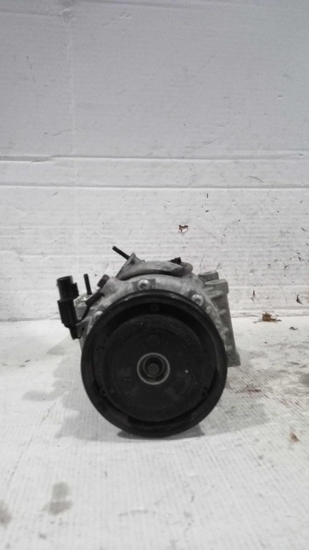 2016 Hyundai Genesis A/C Compressor OEM 3.8L 68K Miles - Fast Shipping