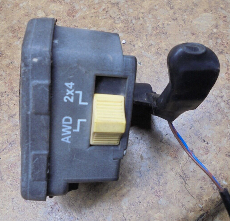 2005 Polaris Sportsman 500 HO 4x4 ATV Right Thumb Throttle Control Switches AWD