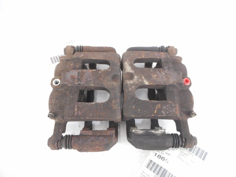 Ford Explorer Brake Caliper Pair Front Driver Left Passenger Right OEM 1996-2002