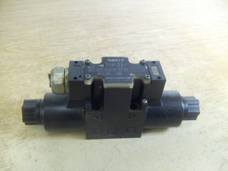 Nachi SS-G01-E3X-R-C2-31 Solenoid Valve