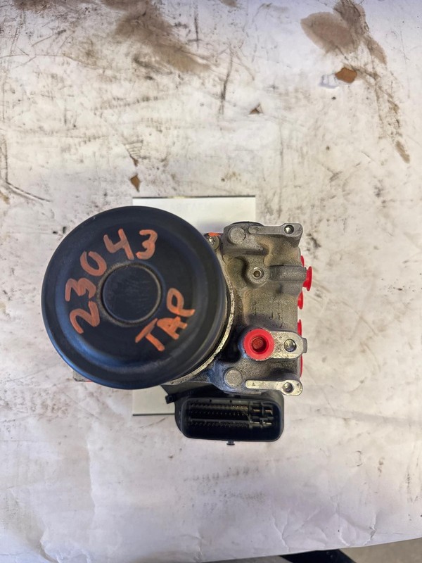 Anti-lock Brake Parts TOYOTA HIGHLANDER 04 05 06 07