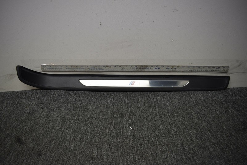 2007-2013 BMW M3 RIGHT DOOR SILL PLATE FACTORY OEM