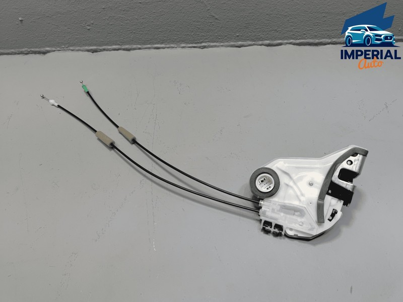 14-19 Toyota Highlander Rear Passenger Side Door Lock Latch Actuator & Cable OEM