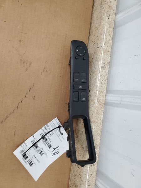 90 AUDI 1993 Front Door Switch 283573