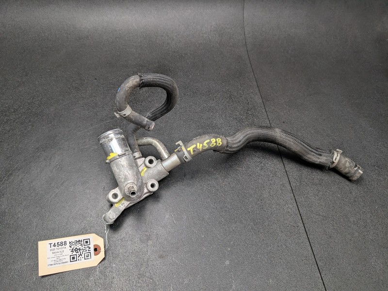 Engine Coolant Hose w/ Water Outlet Set 2020 Toyota RAV4 16331-F0011 2019 - 2024