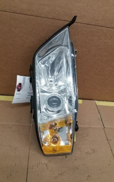 Passenger Headlight Xenon HID Thru VIN 045951 Fits 98-00 AUDI A6 222325